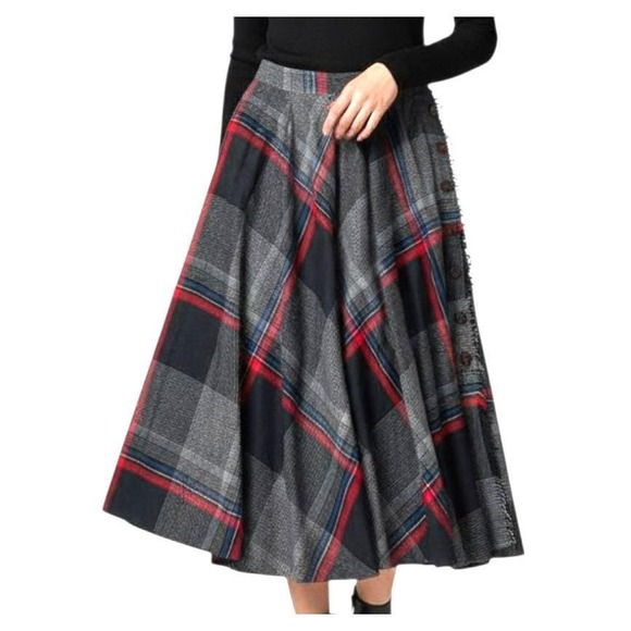 Century of Boston Dresses & Skirts - VTG Century of Boston WOOL BLEND PLAID A-LINE MAXI SKIRT Side Buttons w/Fringe M